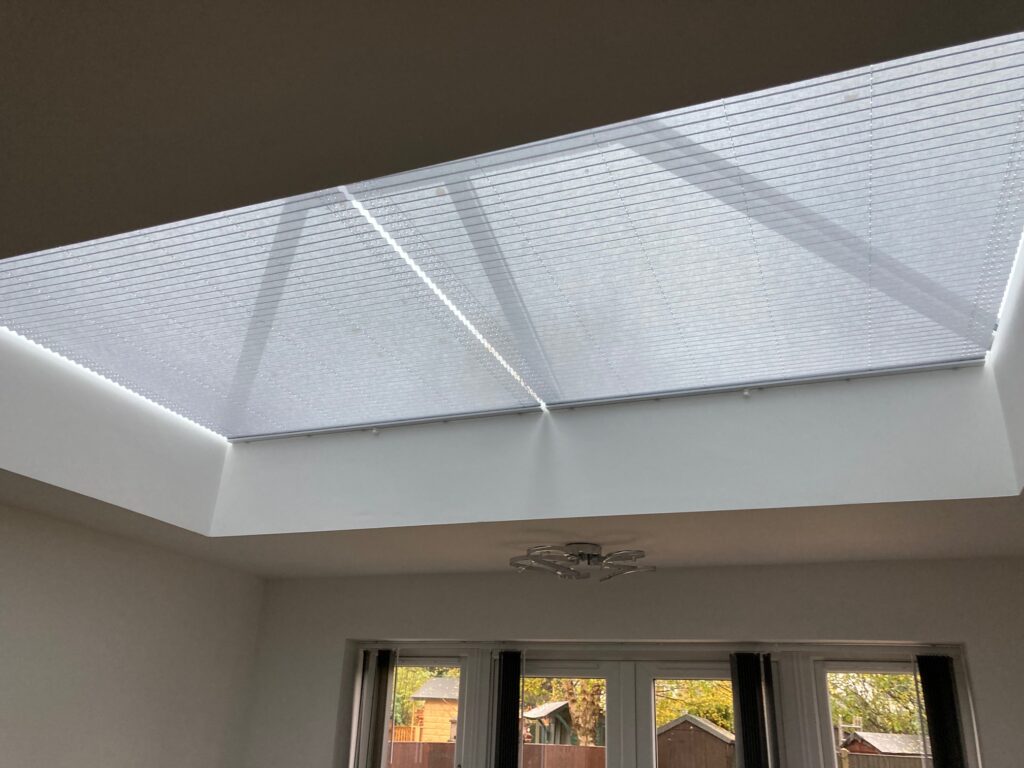 We specialise in roof window blinds.