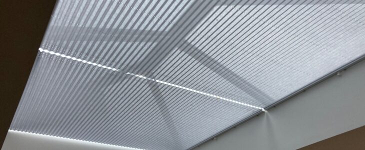 Large roof window blinds
